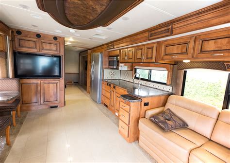 10 Amazing Motorhome Interior Design Ideas