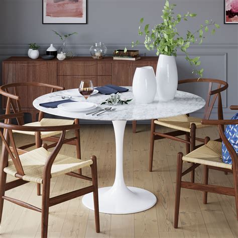 Saarinen Tulip Round Marble Dining Table