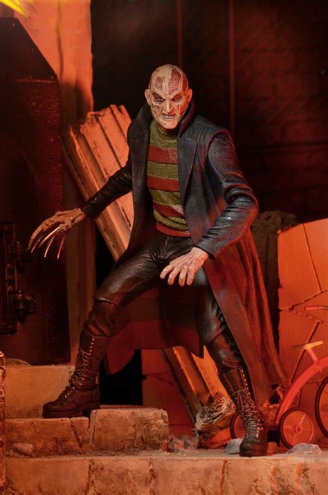 Full Details on Wes Craven’s New Nightmare Freddy Krueger by NECA - The Toyark - News