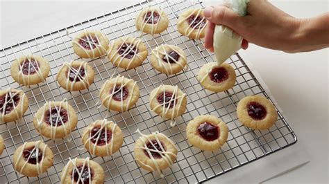 Raspberry Thumbprint Cookies Recipe - BettyCrocker.com