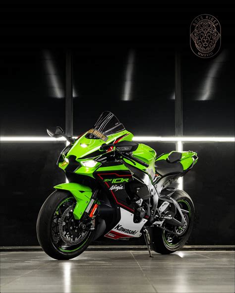 KAWASAKI NINJA ZX10R - Boss Ride