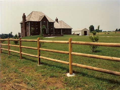 cedar-post-fence-2-min – W-Bar-Y Fence Company