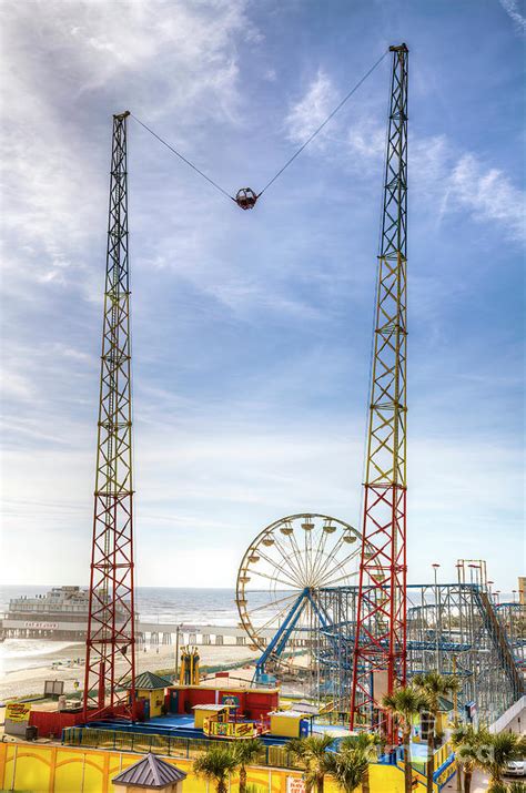 Daytona Beach Boardwalk And Pier Photograph by Felix Lai - Pixels