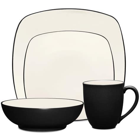 Noritake Colorwave Graphite Square 32Pc Set