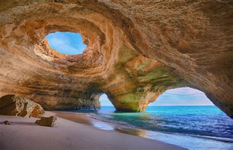 Experience the wonderful Algarve weather - Algarve climate information for different seasons