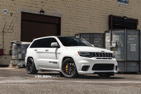 Jeep Grand Cherokee Trackhawk White with Velgen VF5 Aftermarket Wheels | Wheel Front