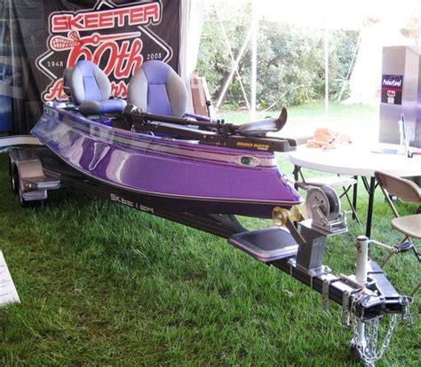 18 best Skeeter Bass Boats images on Pinterest | Bass boat, Bass fishing and Boats