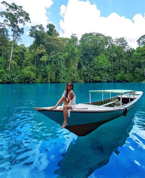 10 Destinasi Wisata Terbaik di Kalimantan, Surganya Pecinta Alam