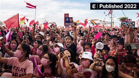 Ahead of Philippines Election, Young People Rally Around Leni Robredo - The New York Times