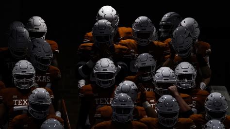 College Football Odds, Picks: Our 6 Noon Best Bets, Including Texas vs ...