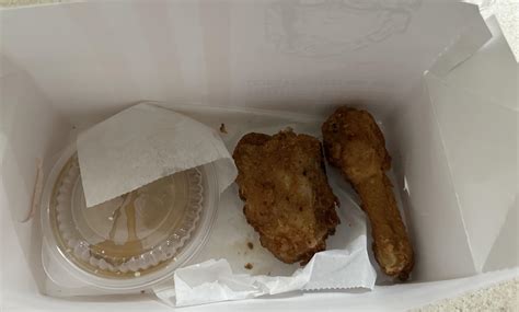 KFC 2 piece “meal” : r/shittyfoodporn