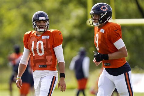 Chicago Bears: Poential scenarios surrounding the quarterback battle