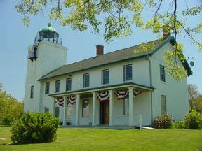 NewYorkLighthouses.com | Long island ny, Lighthouse, New england