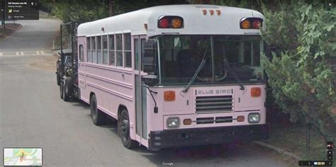 Pink Bus - StreetViewFun