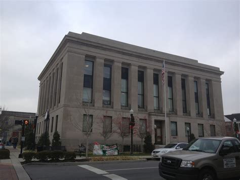 Sumner County Courthouse, 100 Public Sq, Gallatin, TN - MapQuest