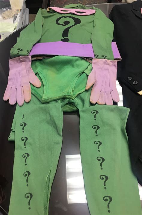 Dig This UP-CLOSE LOOK at an Original RIDDLER Costume | 13th Dimension ...