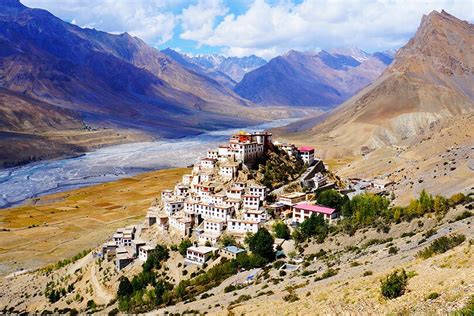 10 Surreal Places in the Lahaul & Spiti Valley to Visit in June - OYO