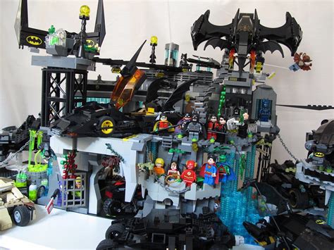 11+ Lego Batman Batcave Background