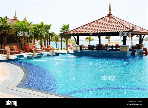 Jumeirah beach hotel pool hi-res stock photography and images - Alamy