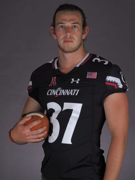 Four Cincinnati Bearcats football players named to All-AAC team