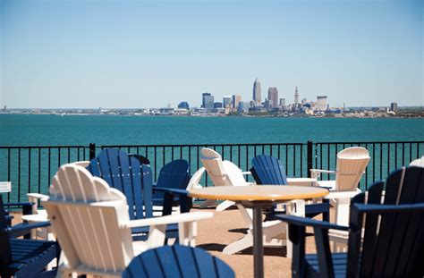 It's patio weather in Cleveland! - Pier W Restaurant & Lounge