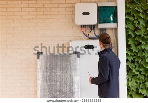 7,636 Install Solar Battery Images, Stock Photos & Vectors | Shutterstock