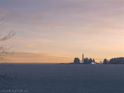 St. Helena Island Lighthouse | Upper Michigan Lighthouses | Travel The Food For The Soul