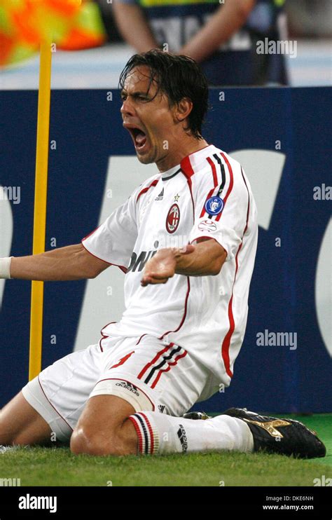 AC Milan's Filippo Inzaghi celebrates his goal (Credit Image: © PHOTOGRAPHER/Cal Sport Media ...