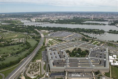 DVIDS - Images - Aerial photos over Pentagon and National Mall [Image ...