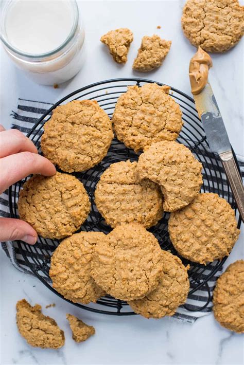 Healthy Peanut Butter Cookies - refined sugar free!