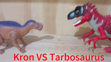 Kron Iguanodon VS Tarbosaurus Stop motion #dinosaurios - YouTube