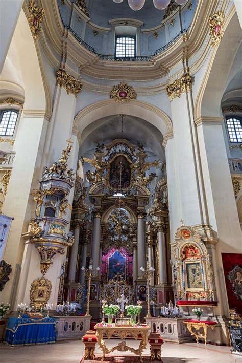 LVIV, UKRAINE - SEPTEMBER 12, 2016: Lviv City with St. George`s Cathedral Interior Editorial ...