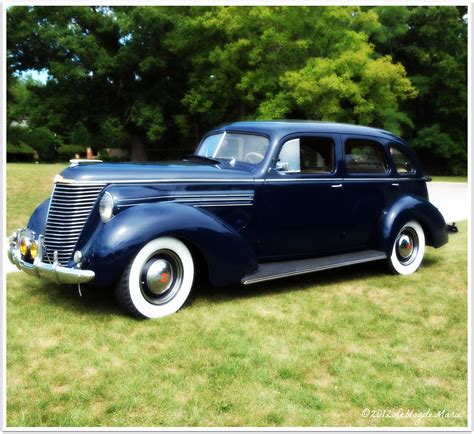 1939 Hupmobile Model E - Information and photos - MOMENTcar