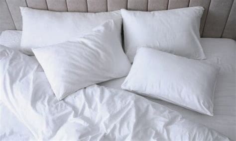 What Is the Standard Pillow Size?