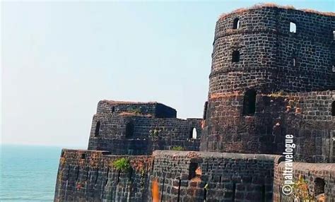 Vijaydurg Fort – The most impregnable sea fort in Konkan coastlines ...