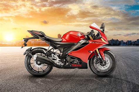 Yamaha R15 V4 M - On Road Price, RTO, Insurance, Features, Colours ...