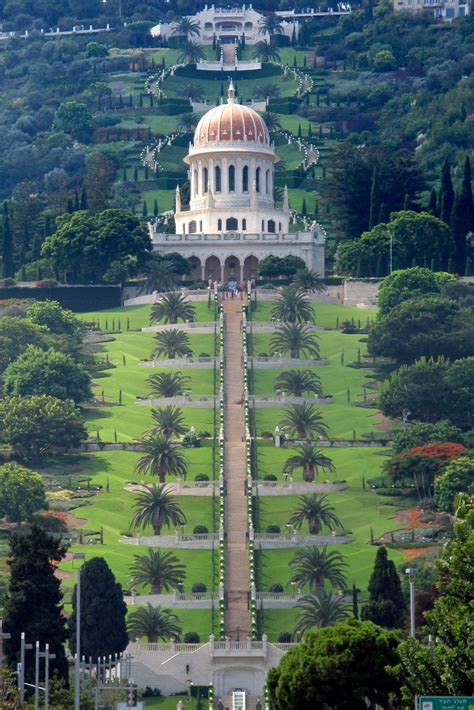 Guide to the Bahá'í Faith UK & Worldwide - Religion Media Centre