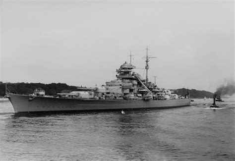 Battleship Bismarck 4 | World War Photos