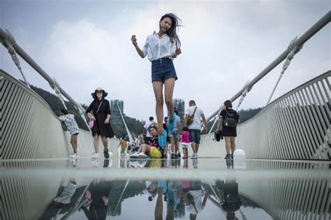 Philippines Report World’s tallest and longest glass-bottom bridge in ...