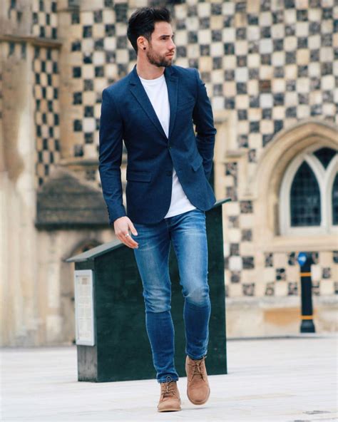 Smart Casual Dress Code For Men: Ultimate Style Guide