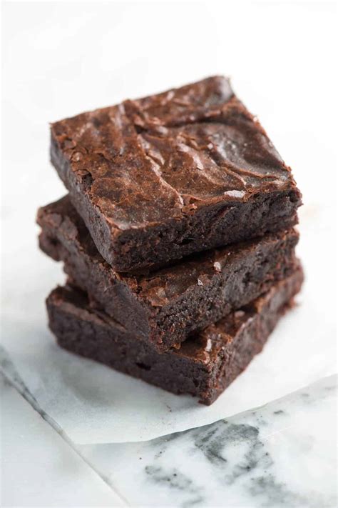 Straightforward Fudgy Brownies From Scratch (Our Favourite) - The ...