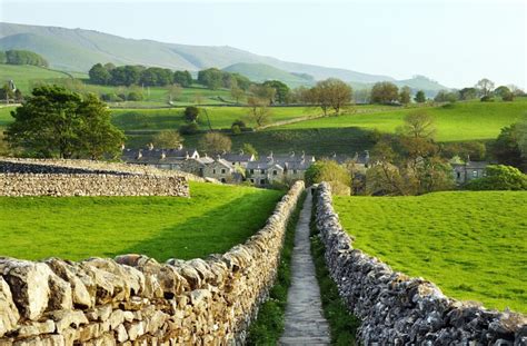 Most Beautiful Places in England Countryside (2023)