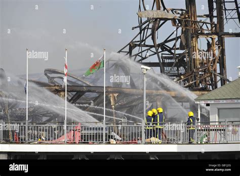 Weston-super-Mare pier fire Stock Photo - Alamy