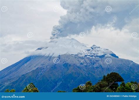 Closeup of Tungurahua Volcano Eruption Stock Photo - Image of fracture, fissure: 26348060