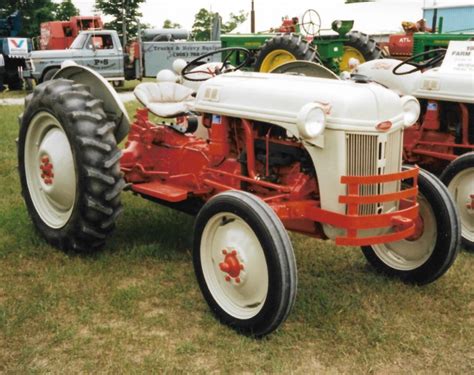 Bill Vance: Ford’s N-series tractor changed farming - Victoria Times Colonist