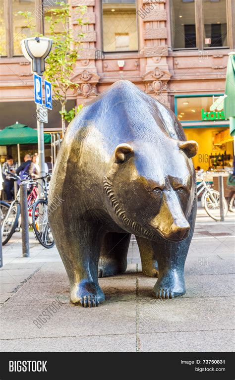 Bull Bear Statues Image & Photo (Free Trial) | Bigstock