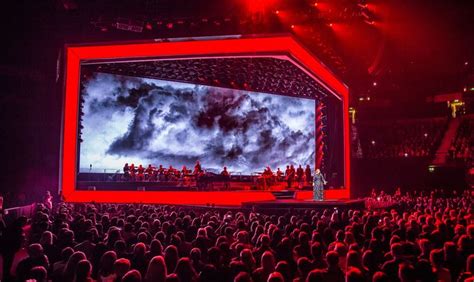 MA meets Adele (With images) | Stage lighting design, Concert stage design, Stage design