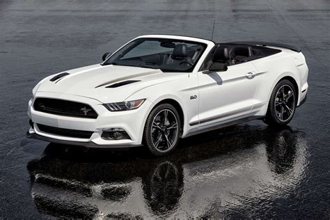 Test Drive: 2016 Ford Mustang Convertible