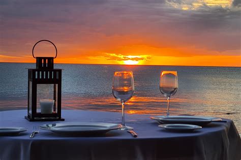 Best Restaurants For Couples In And Around Port Aransas | Sandcastle Condos