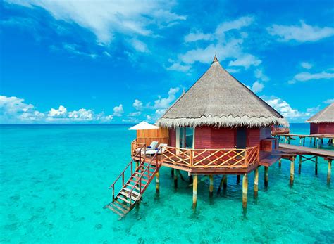 Best Resorts in the Maldives for Honeymoon - Romantic Getaways